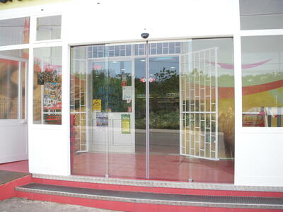 Controlportas Lda - Galeria - Portas automáticas de vidro