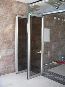 Controlportas Lda - Galeria - Portas automáticas de Vidro com sistema SOS