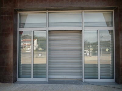 Controlportas Lda - Galeria - Grades de segurança - ENROLAR