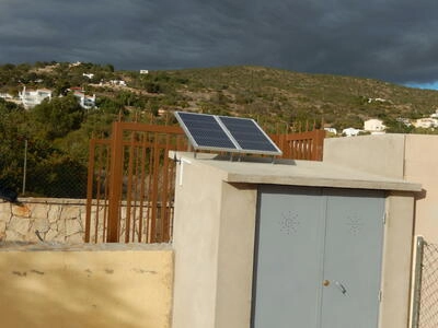Controlportas Lda - Galeria - Automatismos com painéis solares