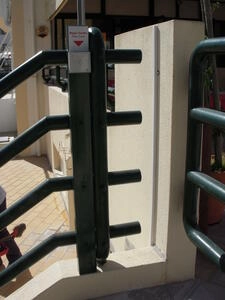 Controlportas Lda - Galeria - Controlo de Acessos com digicodes e leitores de pr