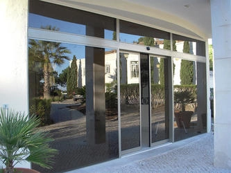 Automatic Glass Doors